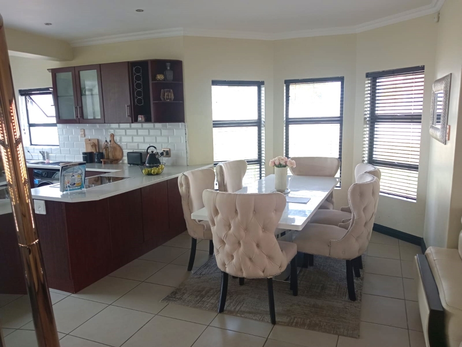 4 Bedroom Property for Sale in Strelitzia Park Eastern Cape